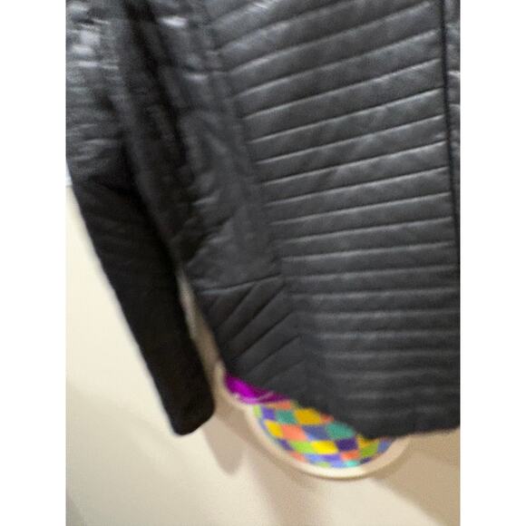 Guess jacket - Picture 2 of 6